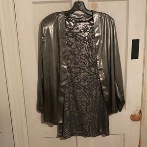 Silky 80s outfit